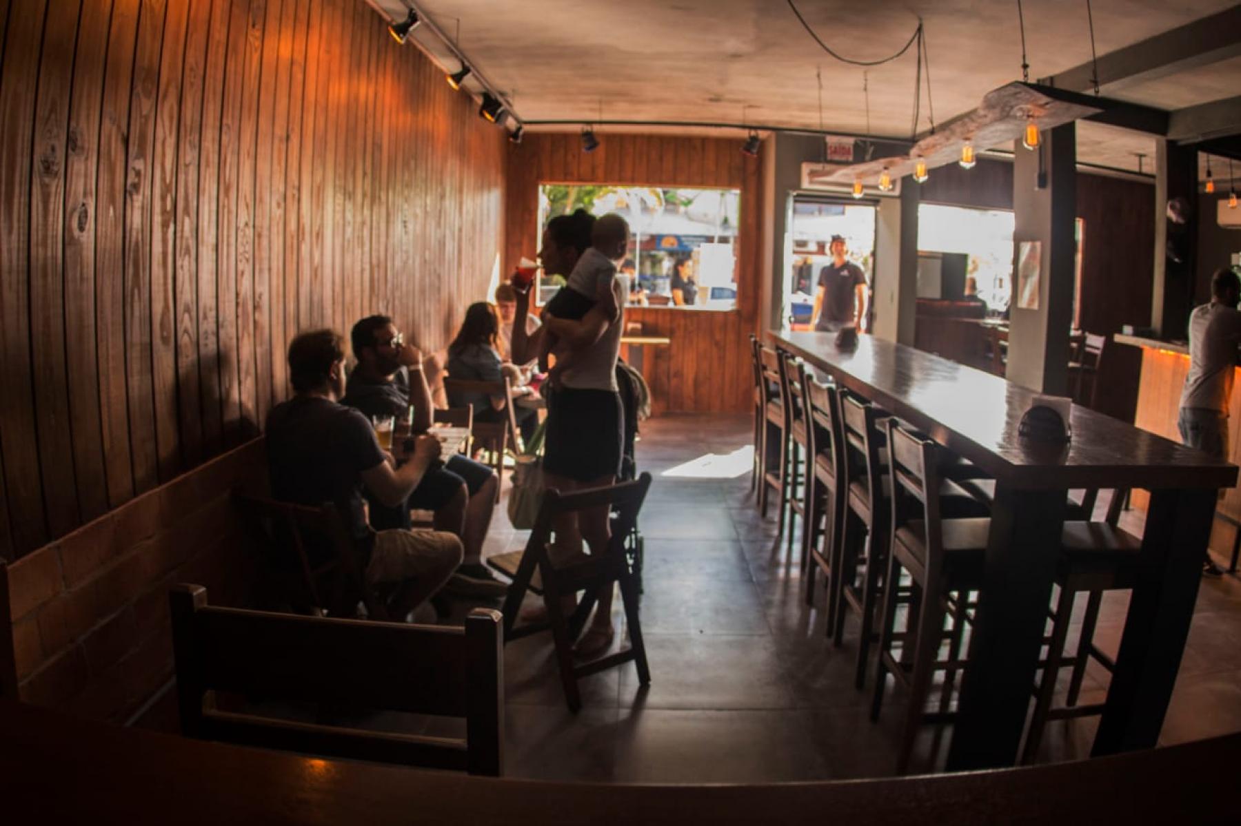 cerveja, bar, floripa, chopp, pub, lagoa da conceição, florianopolis, som ao vivo, bar lagoa, cerveja artesanal, ipa, apa, lúpulo, haburguer artesanal